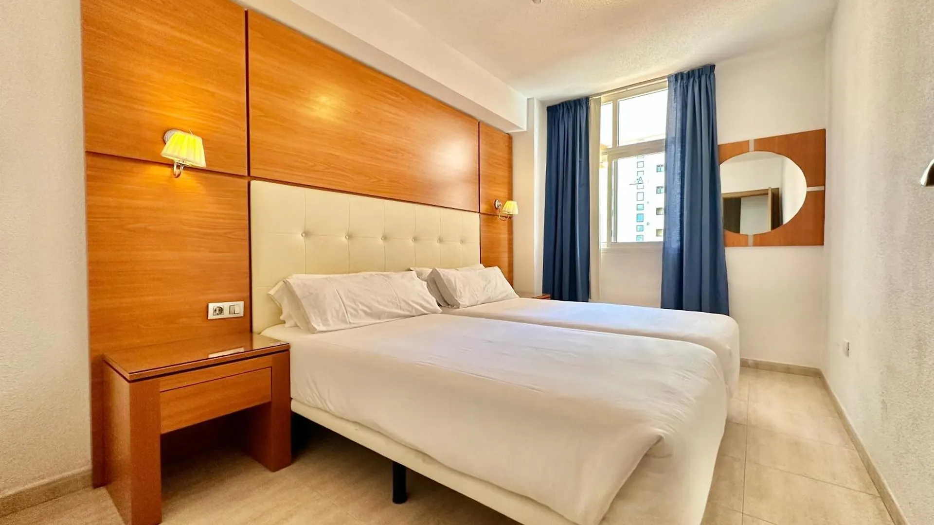 Alta Beachside Apartments بويرتو ذي لا كروز إسبانيا