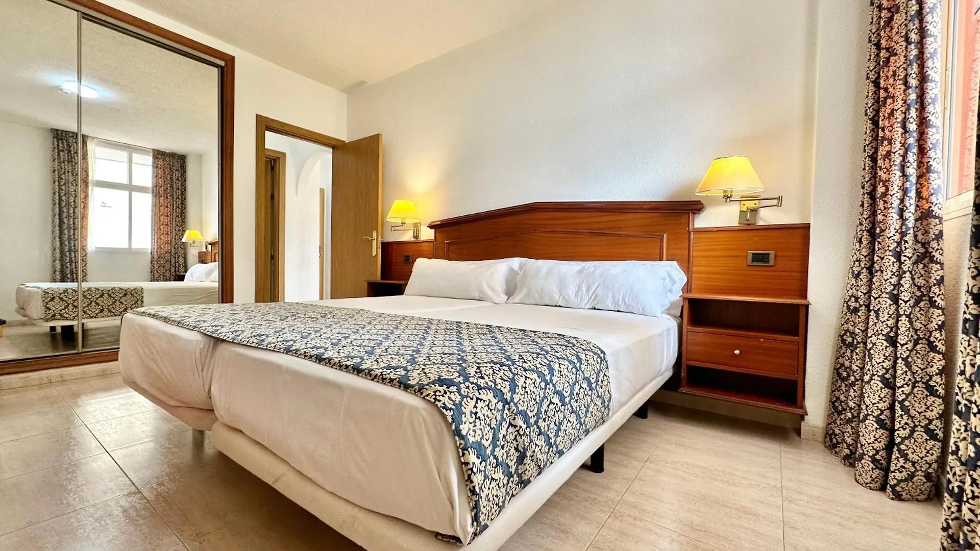 Alta Beachside Apartments Puerto de la Cruz  Hiszpania