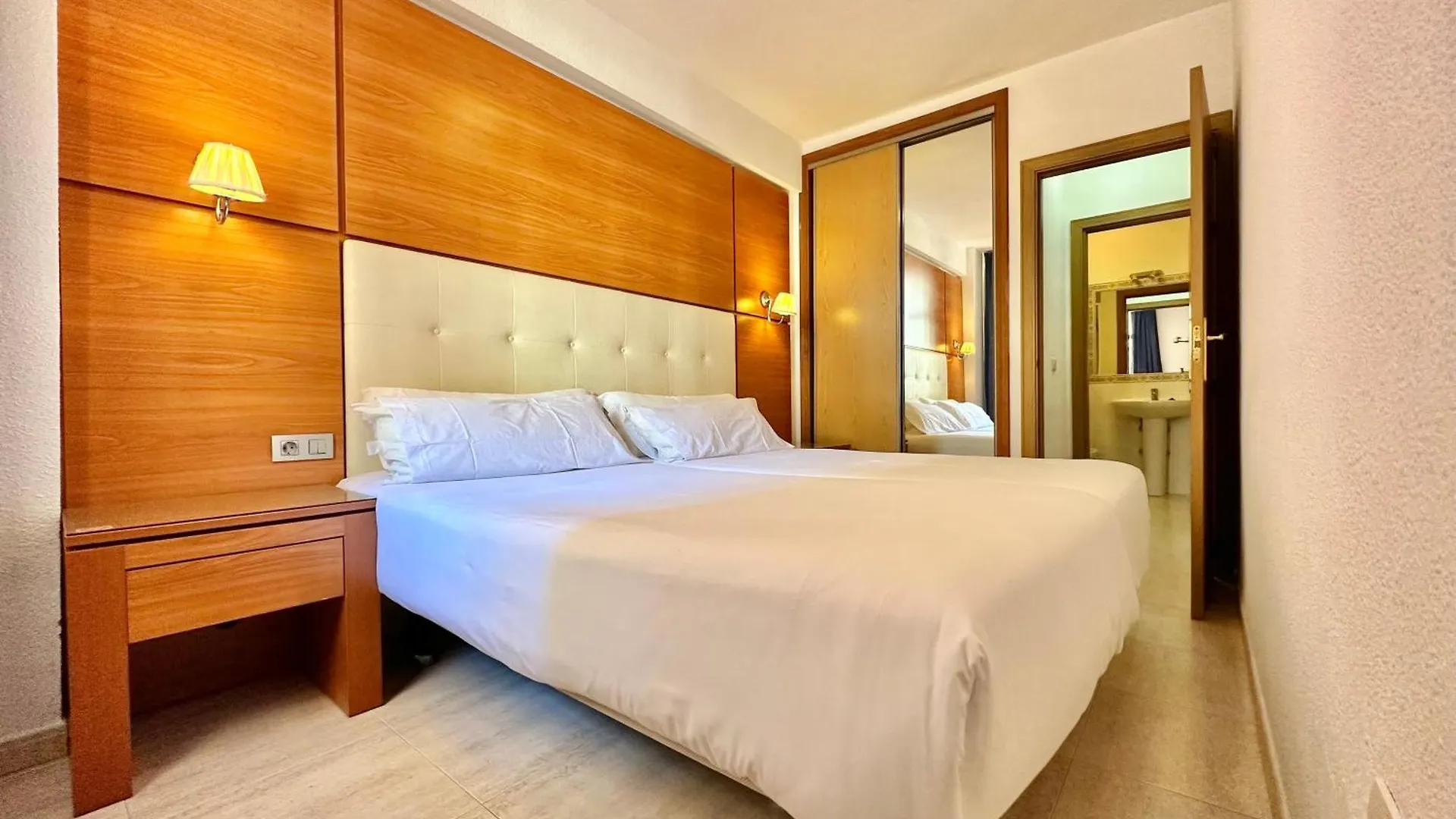 Alta Beachside Apartments Puerto de la Cruz  Hiszpania